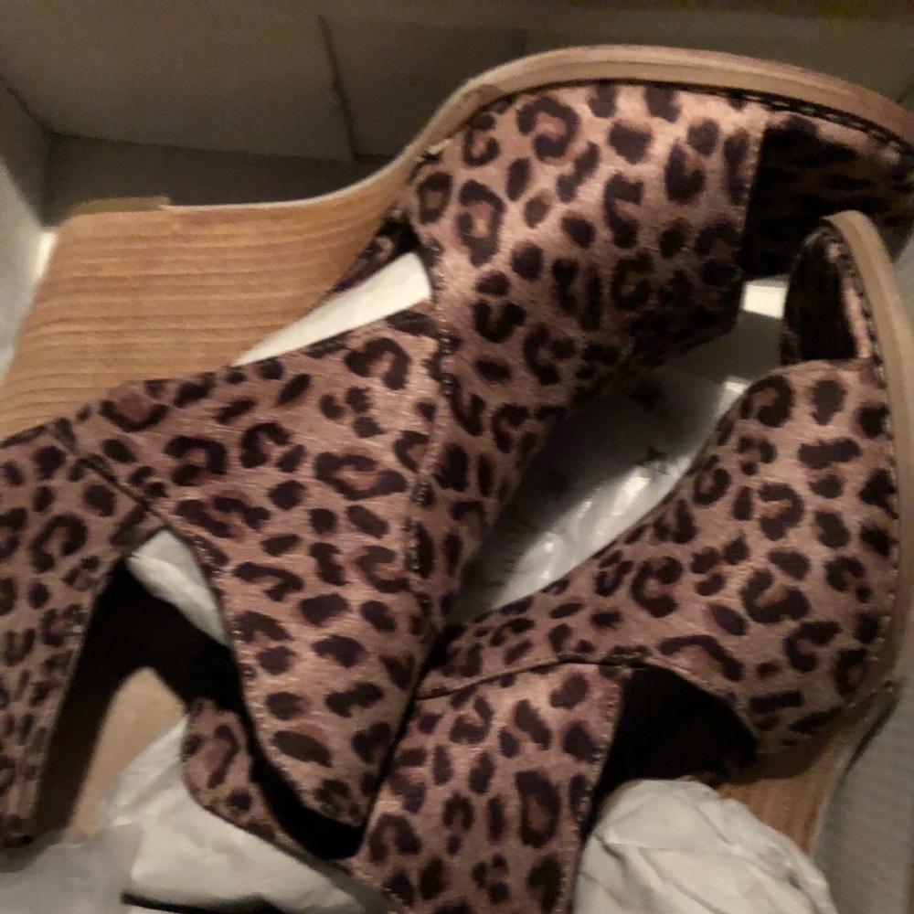 Leopard print open toe booties